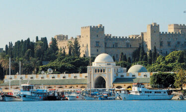 Old Town & Sunset from the Sea – A Journey Through